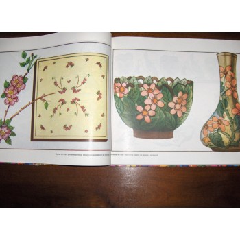 Álbum decorativo floral de Elena Stanescu Batranescu