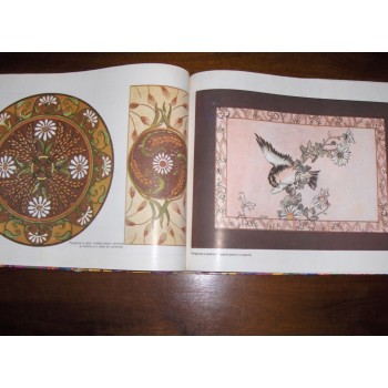 Álbum decorativo floral de Elena Stanescu Batranescu