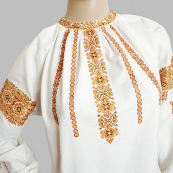 Vintage ukrainsk Vyshyvanka traditionell klänning