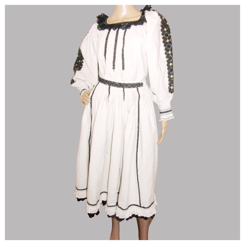 Romanian costume from Transylvania, antique folk handmade outfit Romanian costume from Transylvania, antique folk handmade outfit