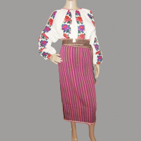 Handmade Romanian traditional clothing from Moldova