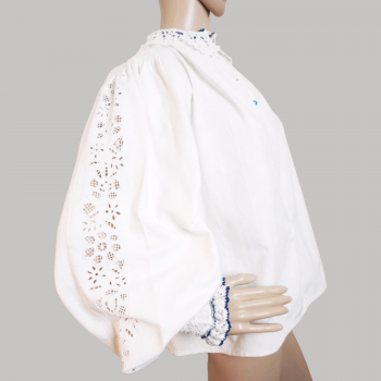 Romanian traditional shirt from Transylvania, handmade folk blouse from Arad