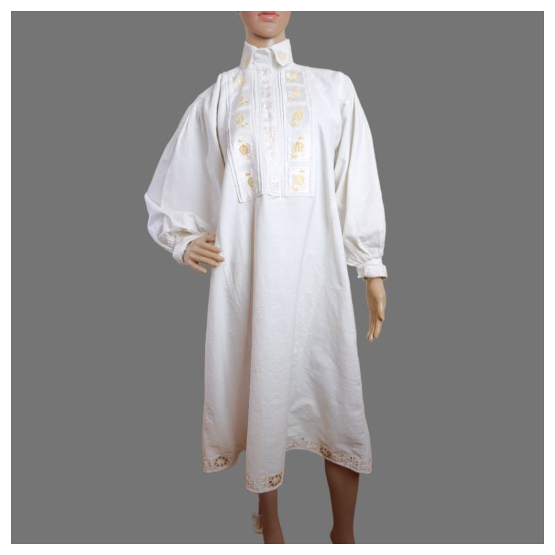 Chemise folklorique roumaine Chemise folklorique roumaine