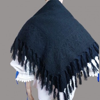 Traditioneller rumänischer Vintage-Schal mit Quasten