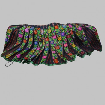 Traje tradicional rumano, ropa popular rumana hecha a mano de Oltenia