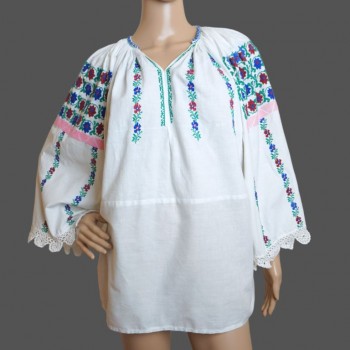 Blouse roumaine à motif floral, chemise traditionnelle roumaine