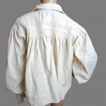 Handmade Romanian shirt from Transylvania , hand embroidered blouse