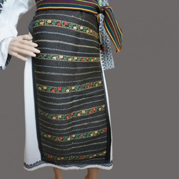 Vintage Romanian traditional clothing from Muntenia