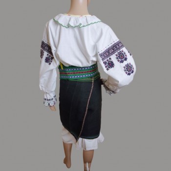 Abbigliamento tradizionale rumeno, costume popolare del Banato, Carasova