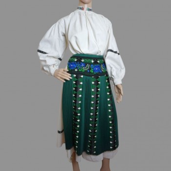 Ropa tradicional rumana antigua de Salaj, Transilvania