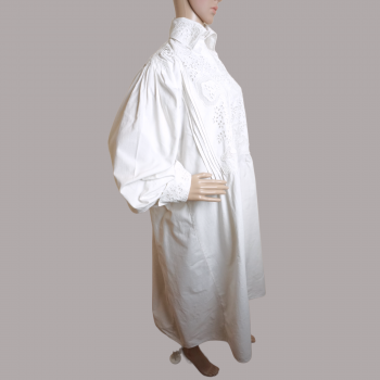Hand embroidered Romanian traditional shirt from Banat with cut off embroidery