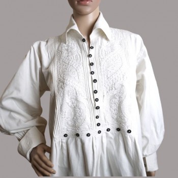Rumensk vintageskjorte med hvite broderier fra Transylvania