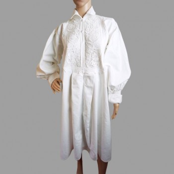 Handmade Romanian folk shirt from Transylvania