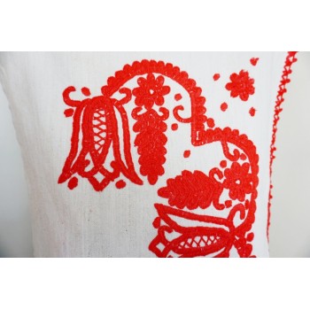 Hungarian folk art from Transylvania , Torocko