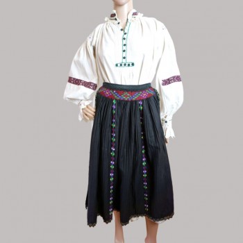 Authentische rumänische Volkstracht aus Siebenbürgen, Salaj