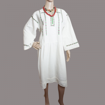 Vieille robe folklorique roumaine de Moldavie, Bukowina