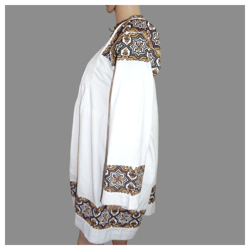 vintage-romanian-traditional- vintage-romanian-traditional-