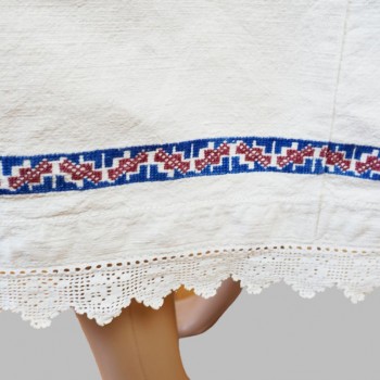 Antique Romanian handmade folk dress  from Banat