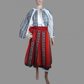 Authentic Vintage Romanian Folk Costume – Traditional 3-Piece Set with Hand-Embroidered Dress, Wool Skirt, and Belt