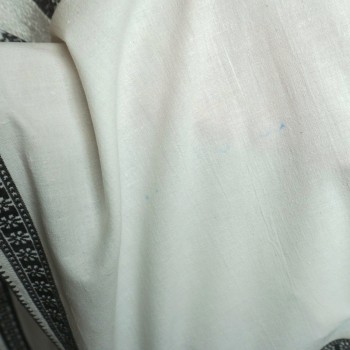 Autentico abito-blusa tradizionale rumeno con ricamo in filo nero - Taglia L/XL