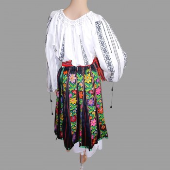 Ropa tradicional rumana para mujer - Ropa tradicional rumana
