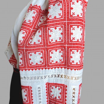 Authentische rumänische Tracht – handgefertigtes 4-teiliges Volkskostüm