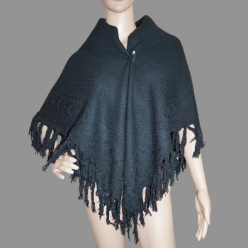 Large Vintage Romanian Wool Shawl – Traditional Folk Winter Headscarf