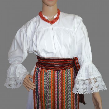 Authentic Romanian Folk Costume from Banat – 3-Piece Traditional Ensemble