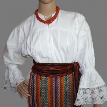 Authentic Romanian Folk Costume from Banat – 3-Piece Traditional Ensemble