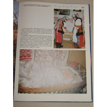Hungarian traditions and  folk costumes from Transylvania, Kalotaszeg region, album